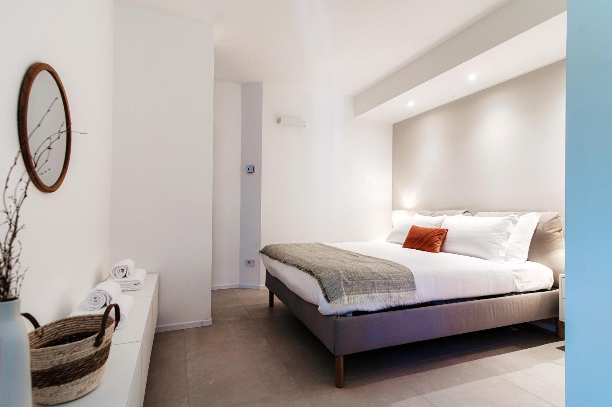 Lario Suite Apartments By Quokka 360 - With Parking Next To Como City ภายนอก รูปภาพ
