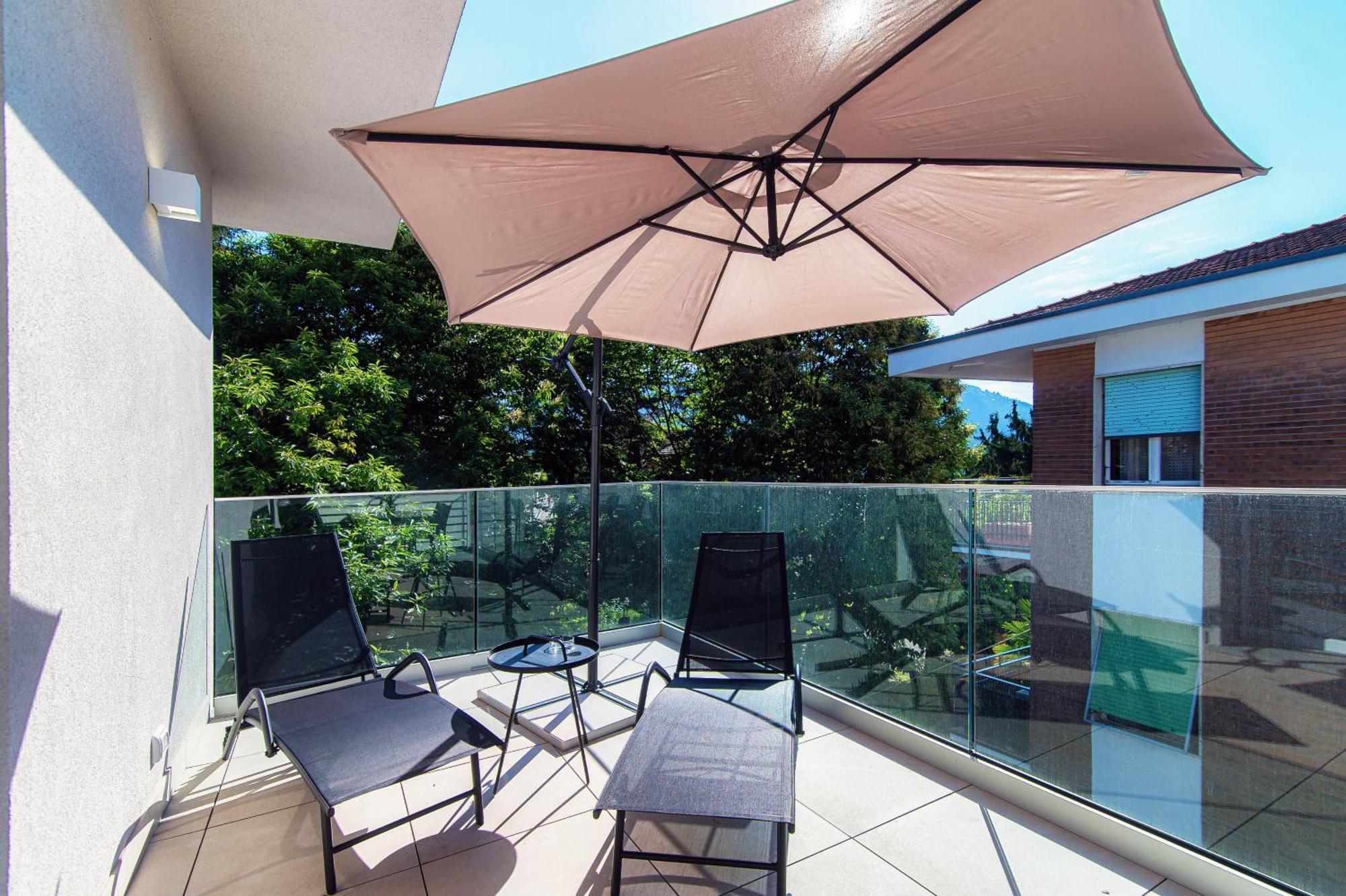 Lario Suite Apartments By Quokka 360 - With Parking Next To Como City ภายนอก รูปภาพ