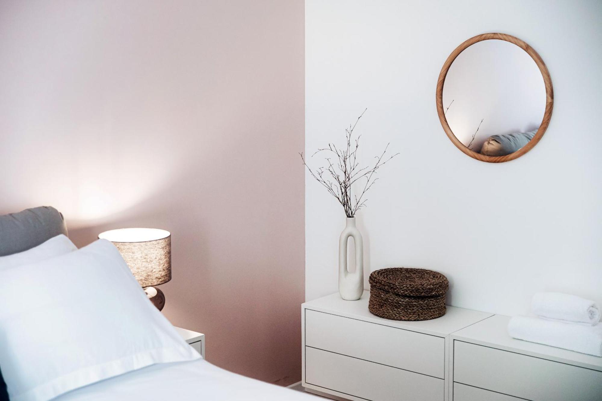 Lario Suite Apartments By Quokka 360 - With Parking Next To Como City ภายนอก รูปภาพ