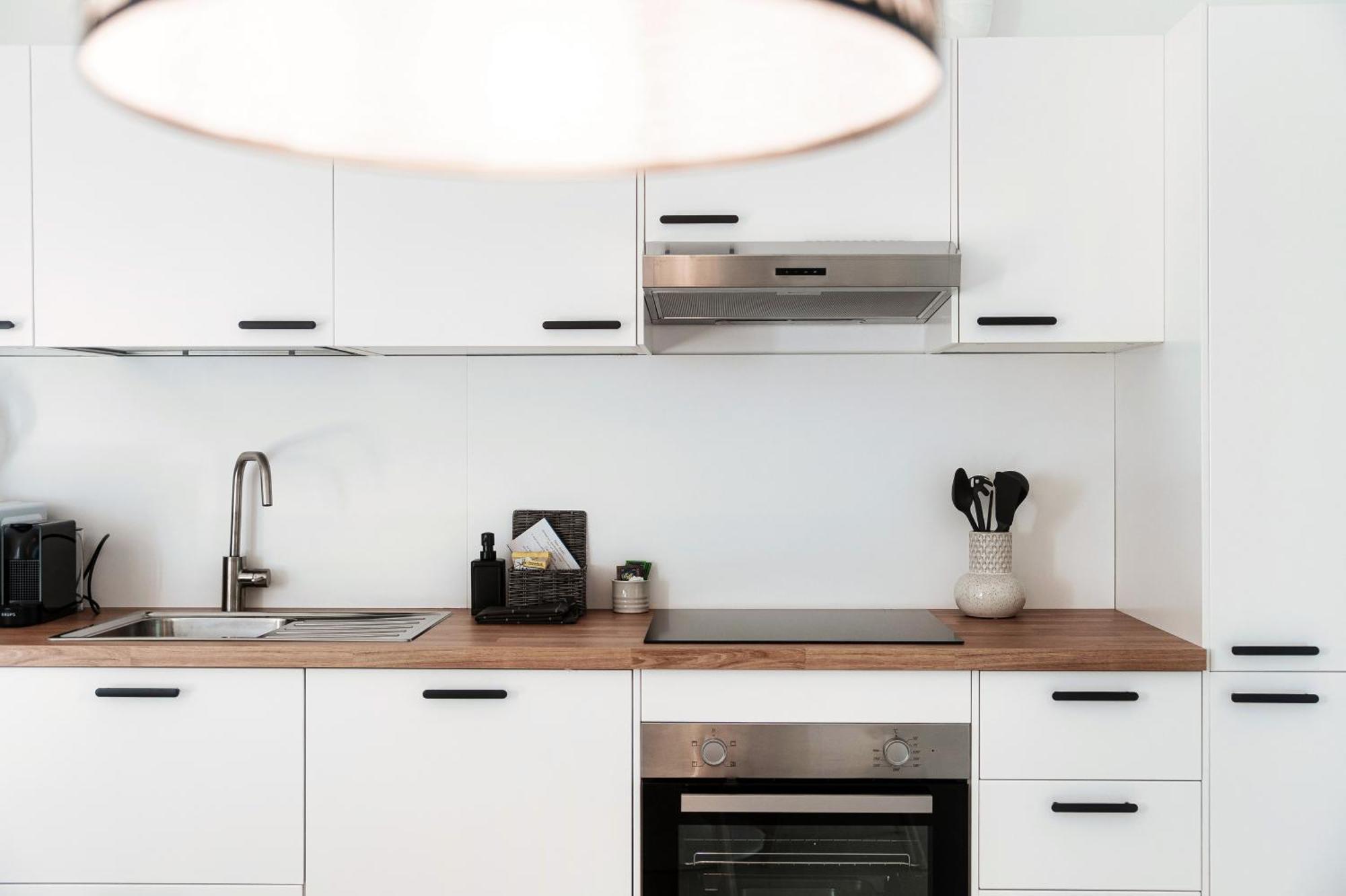 Lario Suite Apartments By Quokka 360 - With Parking Next To Como City ภายนอก รูปภาพ