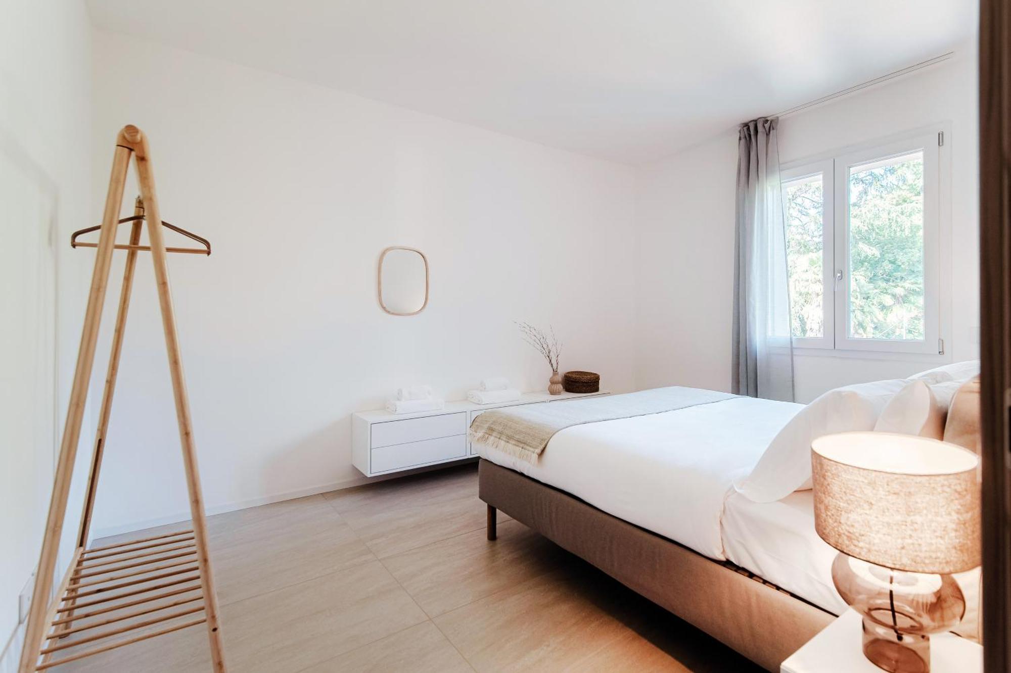 Lario Suite Apartments By Quokka 360 - With Parking Next To Como City ภายนอก รูปภาพ