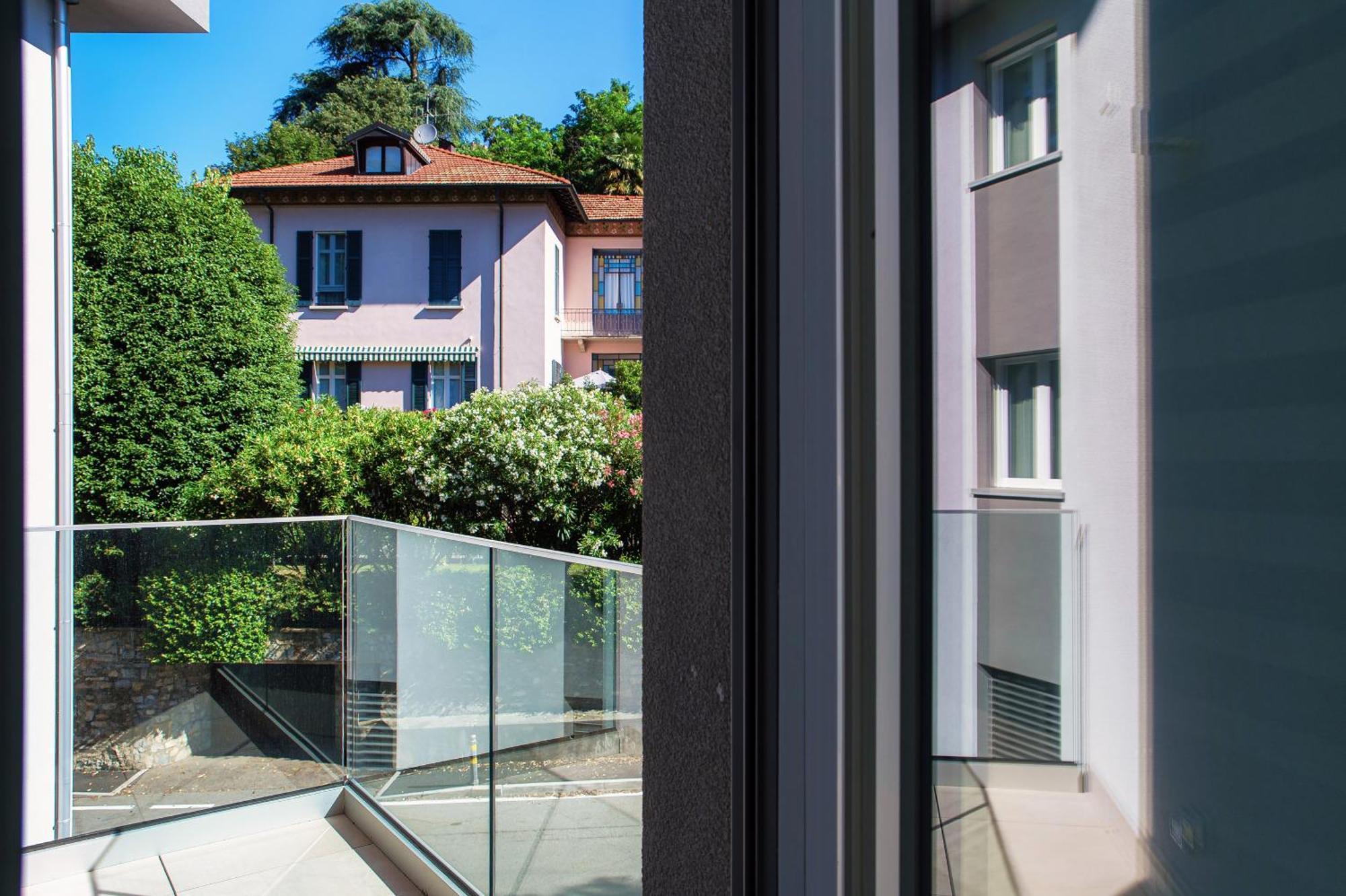Lario Suite Apartments By Quokka 360 - With Parking Next To Como City ภายนอก รูปภาพ